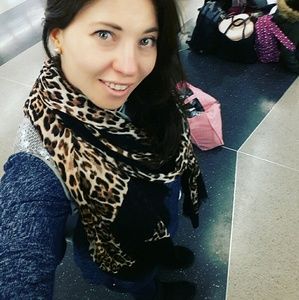 Leopard Scarf